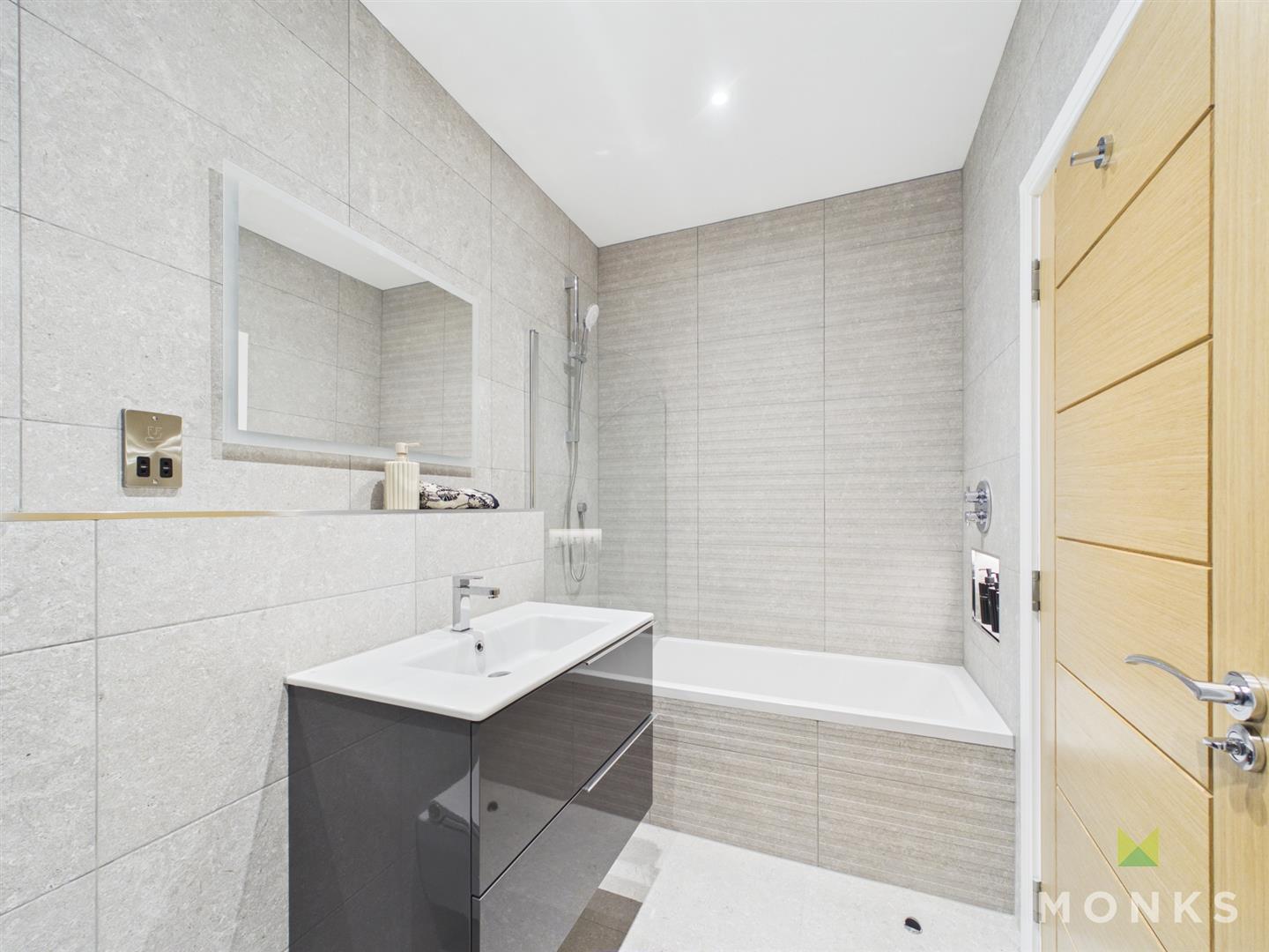 Apartment 3 Old Coleham Court, Shrewsbury, SY3 7BS For Sale
